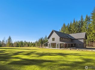 33310 NE 95th Place, Carnation, WA