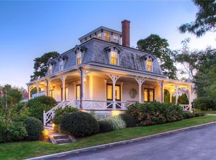 3 Cliff Ter, Newport, RI 02840