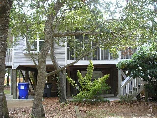 1st image of 132 NW 6th St