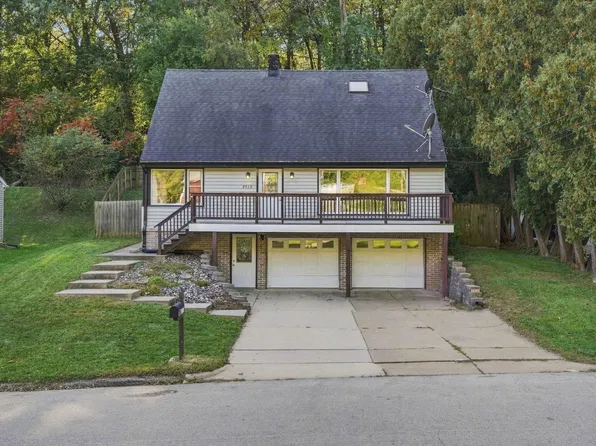 2910 Shiras Ave, Dubuque, IA 52001