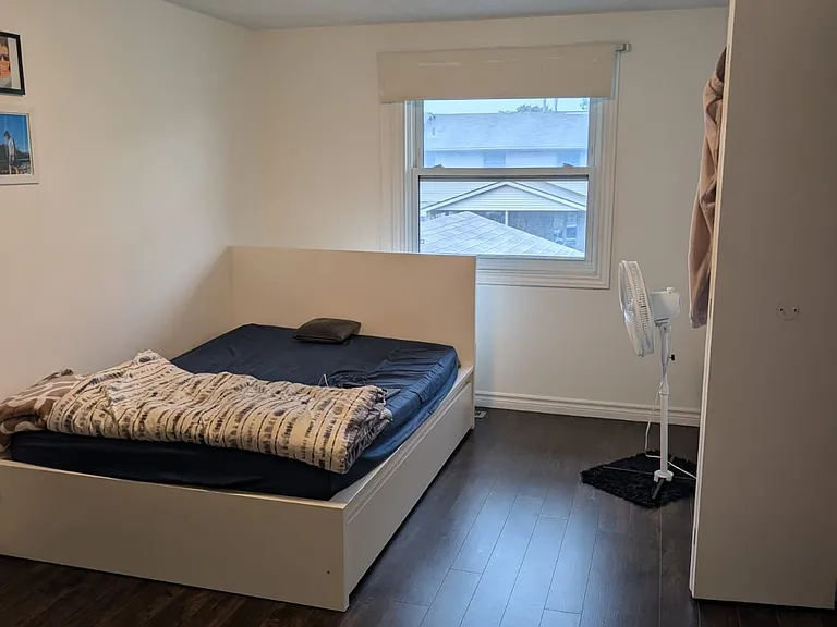 25 Erica Cres #28 — Photo 7