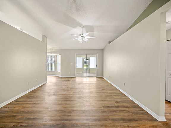 15-web-or-mls-3601 - SUGARPLUM LANE - INTERIOR-6_06202022