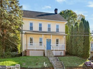 55 E Main St, Windsor, PA 17366