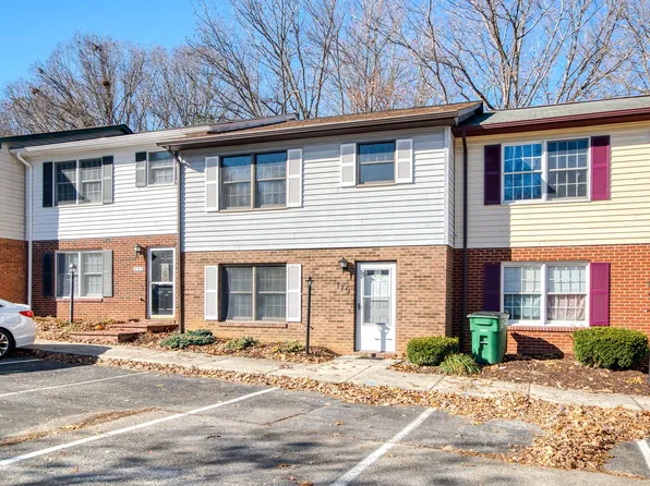179 Franklin Parke Ct, Christiansburg, VA 24073