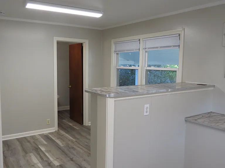 293 Tenney Ave — Photo 20
