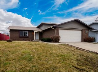 18843 Cypress Ave, Country Club Hills, IL