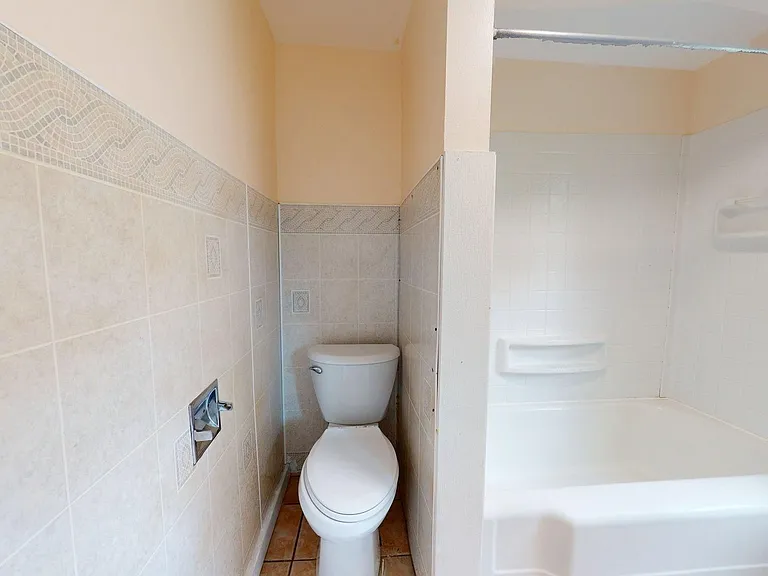 8200 Beman Ave — Photo 14