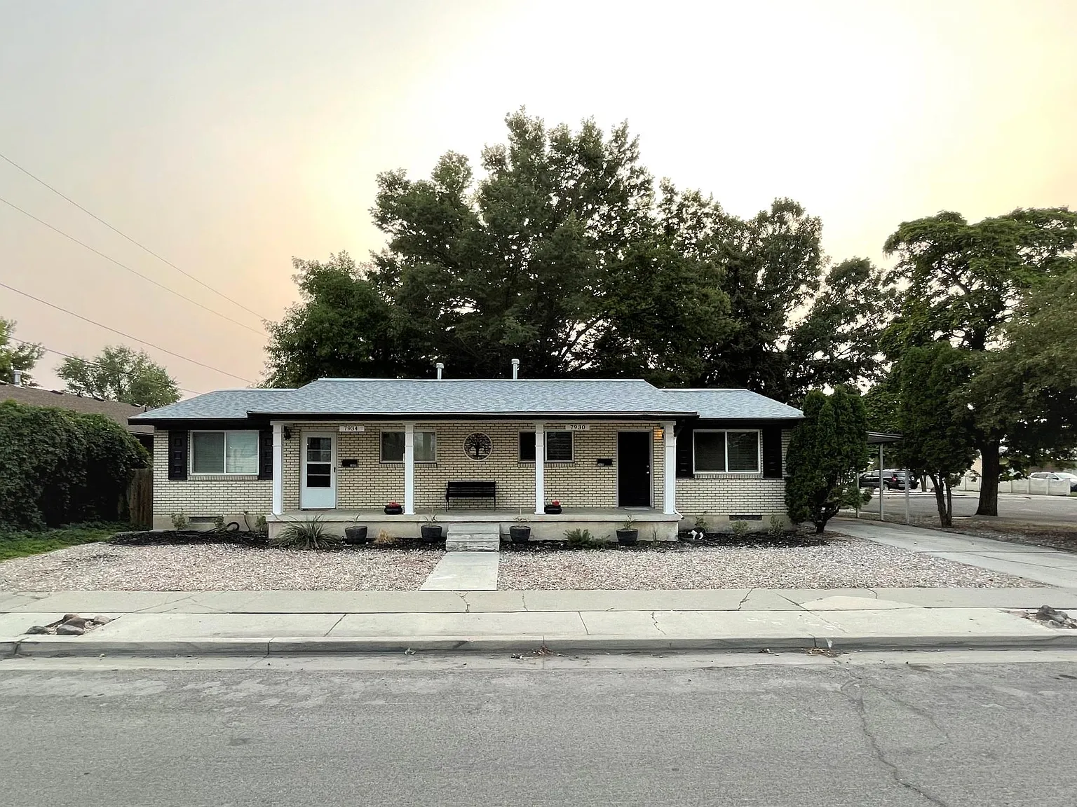 7930 S Wilson St — Photo 2