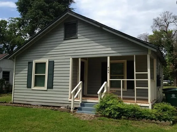 824 Woodcrest Dr, Houston, TX 77018