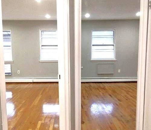4th image of 7522 Avenue T Floor 2