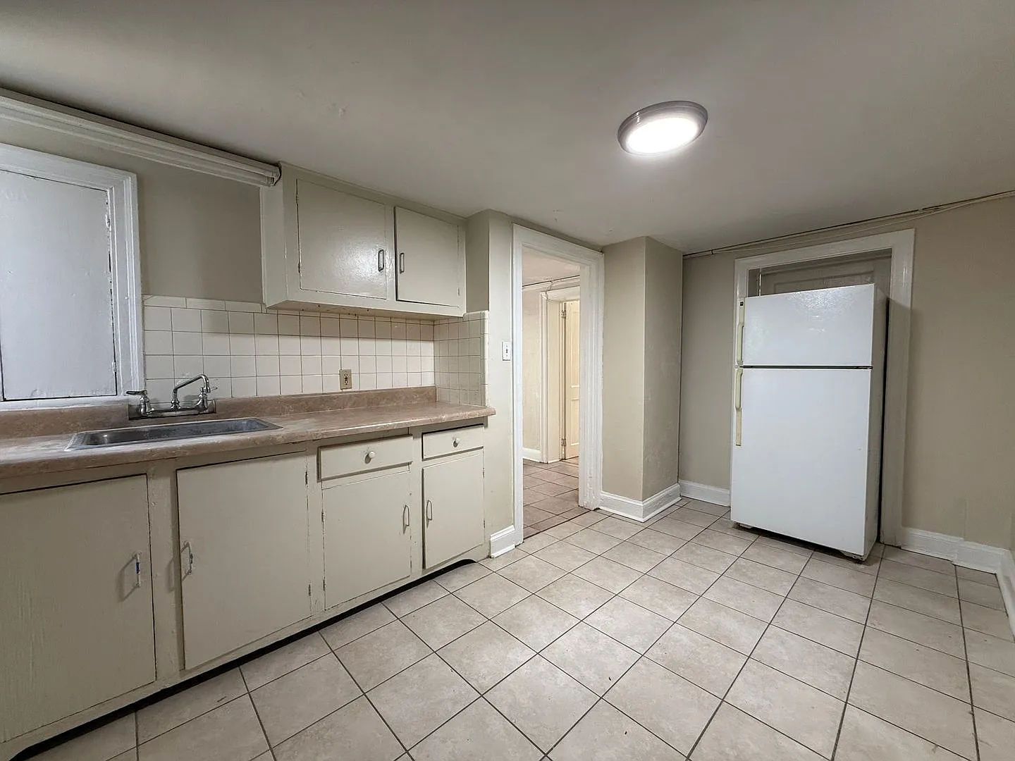 Downstairs Units In Downtown Tallahassee! — Photo 3