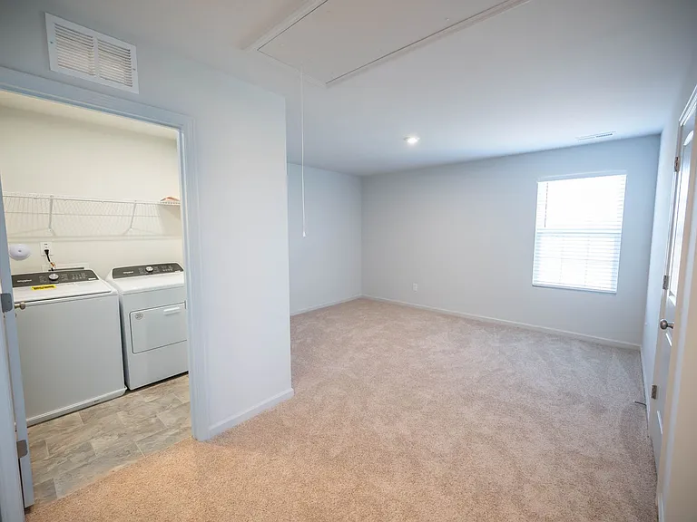 321 Suhani Ln — Photo 11