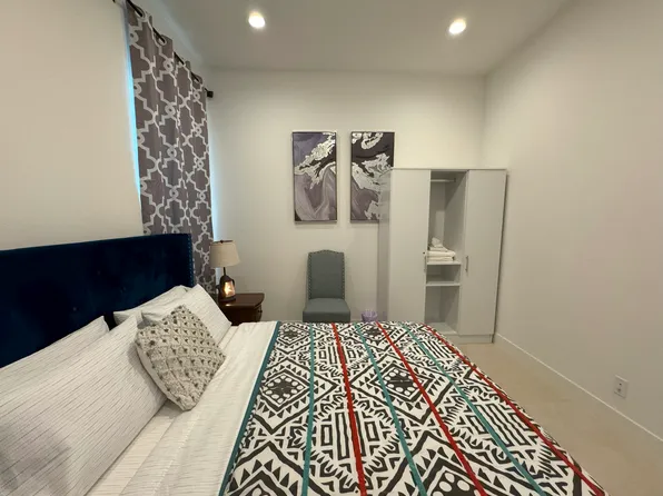 161 Sweet Juniper #1, Lake Forest, CA 92630