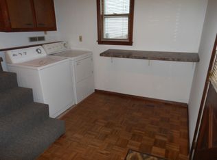 1645 Schrader Ave, Springfield, IL 62702