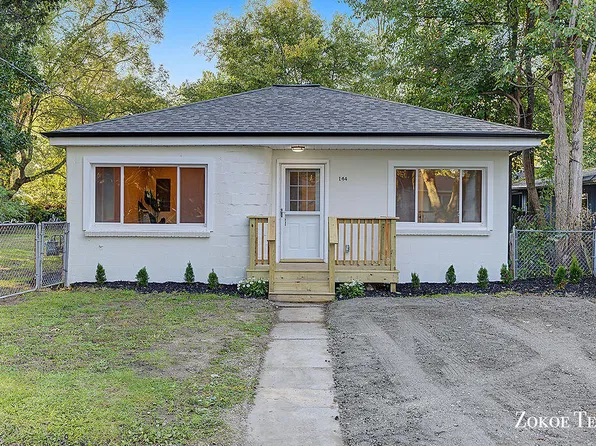 144 Kenton St SE, Grand Rapids, MI 49548