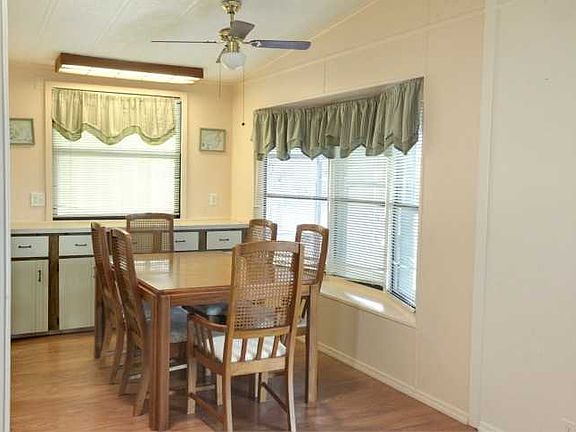 4th image of 605 Wedelia Dr