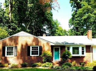 8306 Bronwood Rd, Henrico, VA 23229