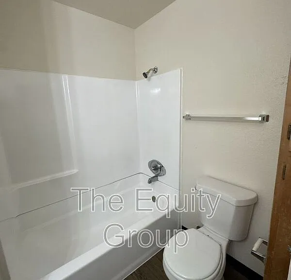 1226 S Santa Fe Ave #D — Photo 9