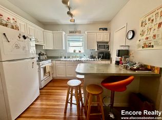 205 College Ave #8, Somerville, MA 02144