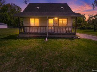 35799 Park Pl, Romulus, MI 48174