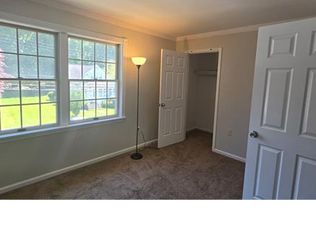 22 Chamberlain St #22, East Haven, CT 06512