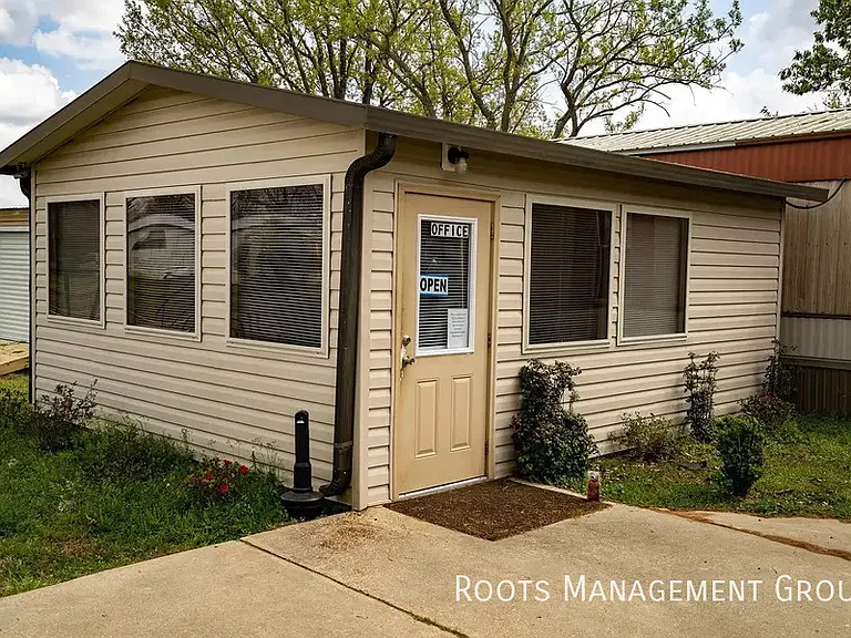 3818 Napier Field Rd #G805 — Photo 13