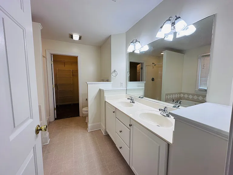 410 Alleghany St — Photo 16