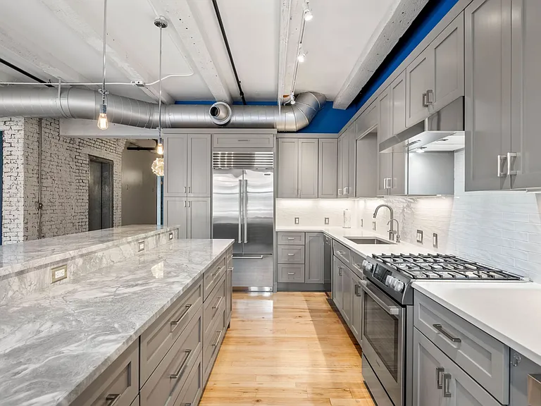 21 Wormwood St #315 — Photo 8
