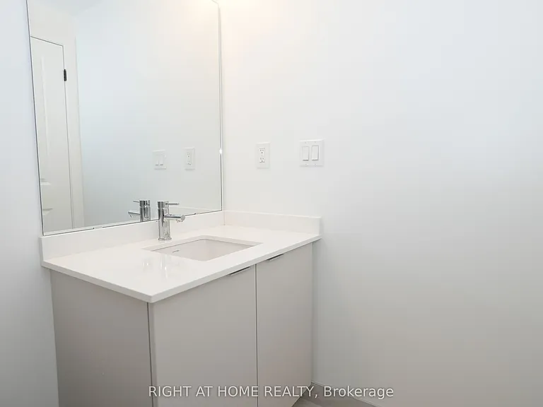 2075 Lakeshore Rd #308 — Photo 12
