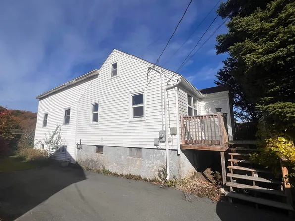 155 Old Sambro Rd, Halifax, NS B3R 1R4