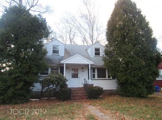 519 Ramapo Valley Rd, Oakland, NJ 07436