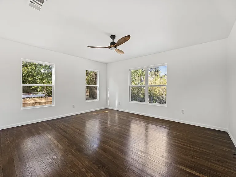 1809 Shepheard Dr — Photo 5