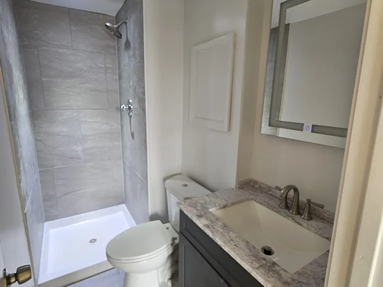 2126 S Norwood St — Photo 6