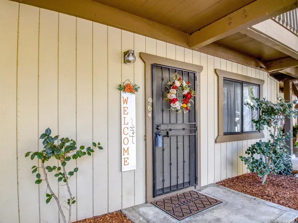 964 Apricot Ave, Campbell, CA 95008