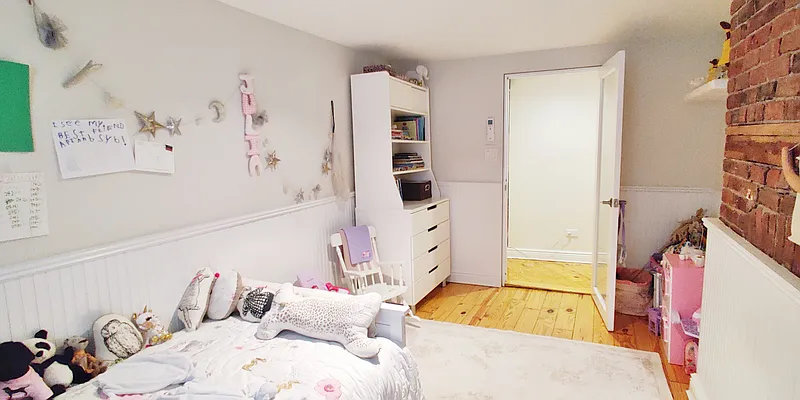 Rented by Costa Properties Group LLC | media 26