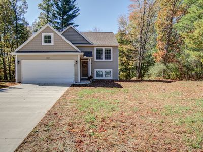 15325 Buck Hollow Dr NE, Cedar Springs, MI, 49326