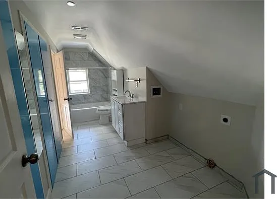 808 Salem St #3 — Photo 8