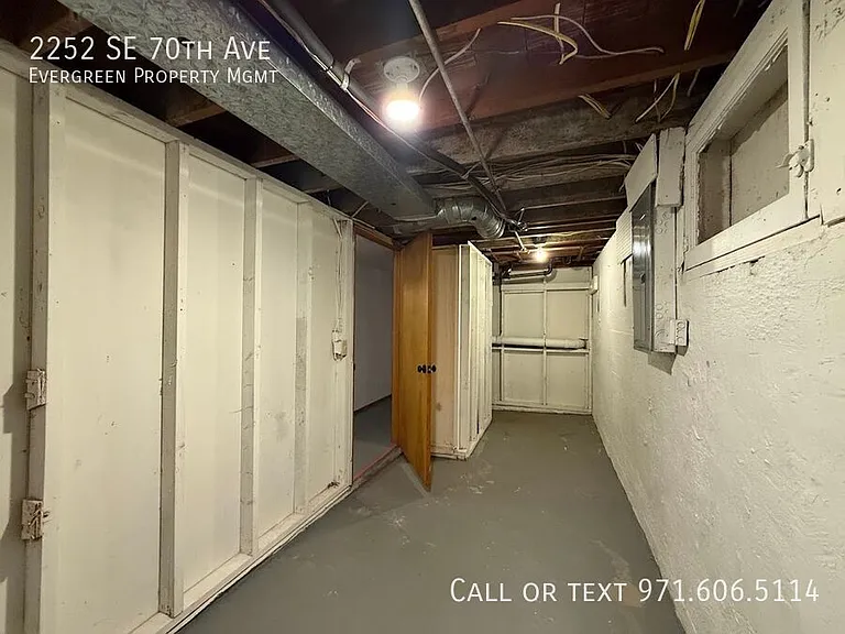 2252 SE 70th Ave — Photo 40