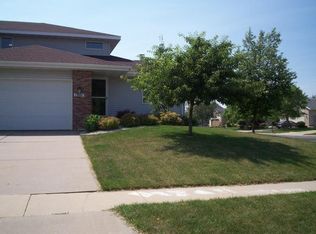 1901 Winchester Way, Waunakee, WI 53597
