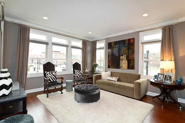 5 bed, 3.5 bath, 4300 sqft, $6,395 — Photo 2