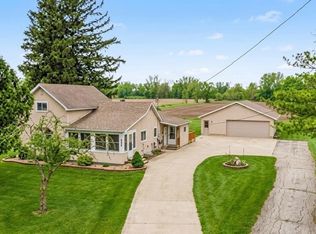 1758 S River Rd, Saginaw, MI 48609