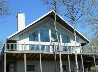 106 Lakeview Ln, Linn Valley, KS 66040