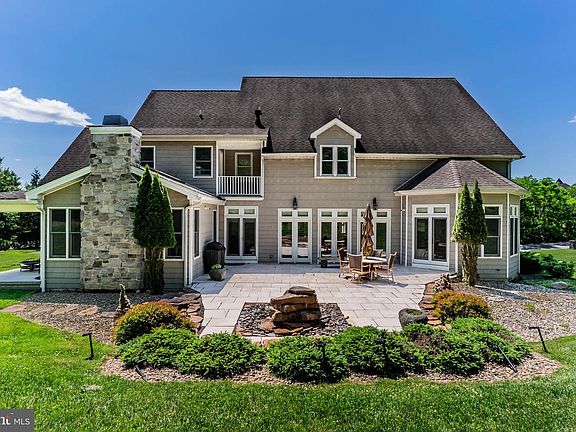 3rd image of 5029 Heatherington Way