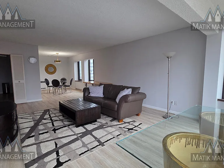 207 5th Ave SW #208 — Photo 21