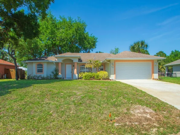 619 Carnival Ter, Sebastian, FL 32958