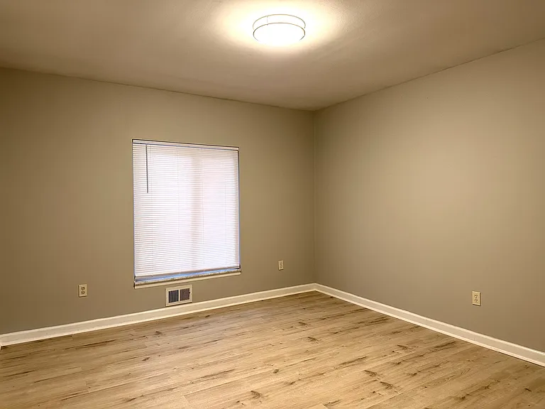 3589 Wakefield Dr — Photo 14