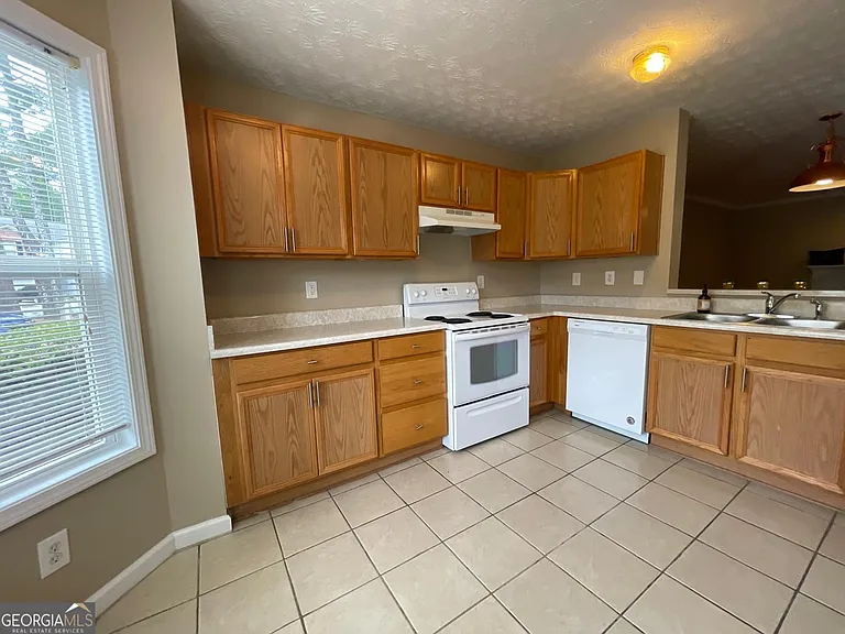 2962 Stonecrest Ln — Photo 20