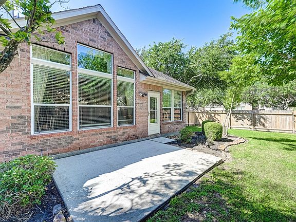 5th image of 4110 Country Mill Way