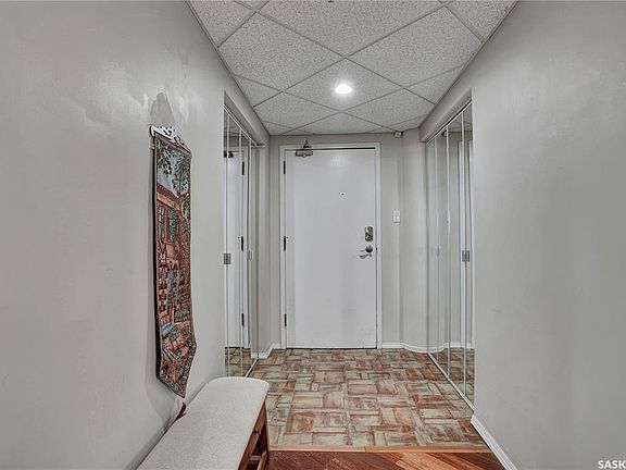 2nd image of UNIT 604-611 University DRIVE