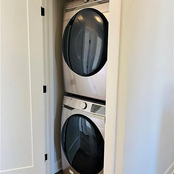 175 Doan Dr #111 — Photo 25